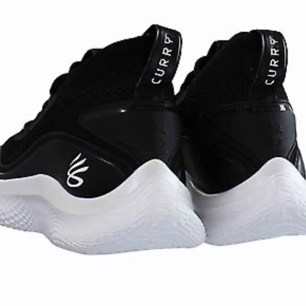 Under Armour Black and White Kids Sneakers Size 4.5